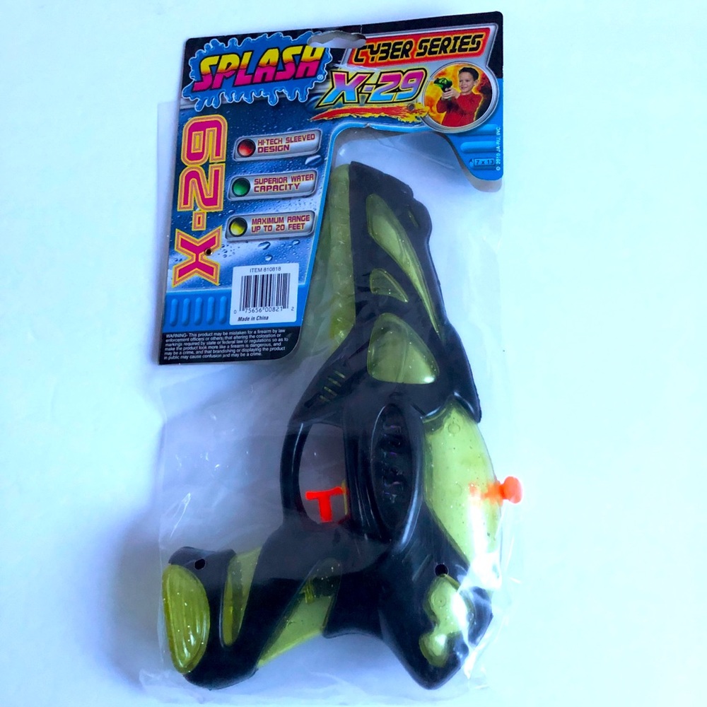 🦋$2 Bundled🦋 NEW Water Gun Toy Cyber Series X-29